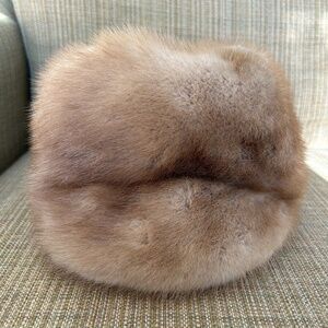 Vintage Blonde Mink Hat